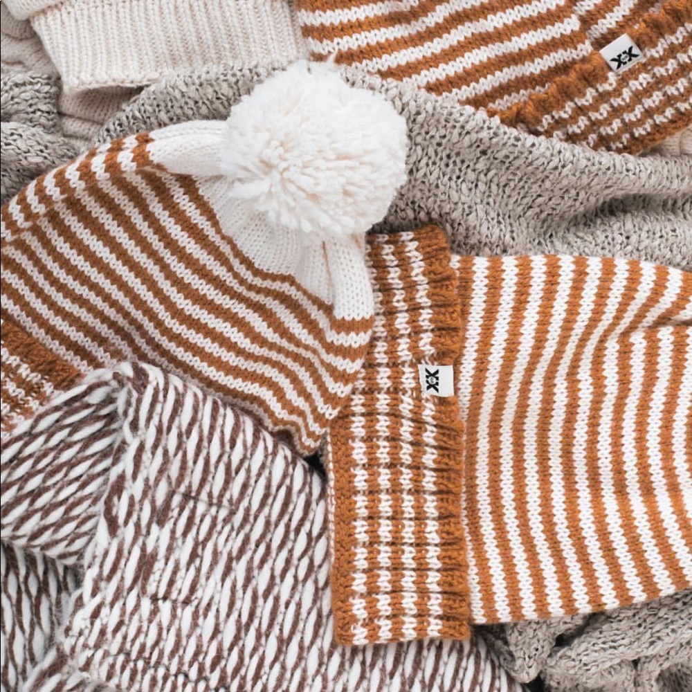 Brand new winter striped Pom Pom beanie!